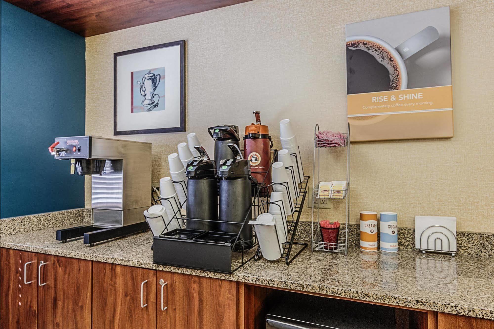 Motel 6-La Crosse, Wi Εξωτερικό φωτογραφία
