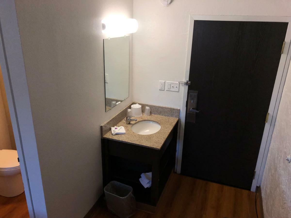 Motel 6-La Crosse, Wi Εξωτερικό φωτογραφία